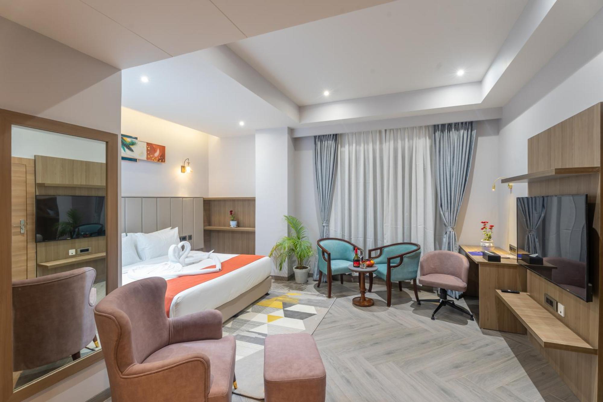 De Crown Inn Jogikuti Екстер'єр фото