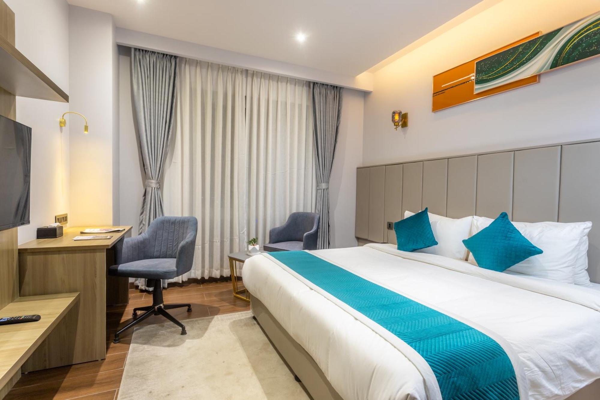 De Crown Inn Jogikuti Екстер'єр фото